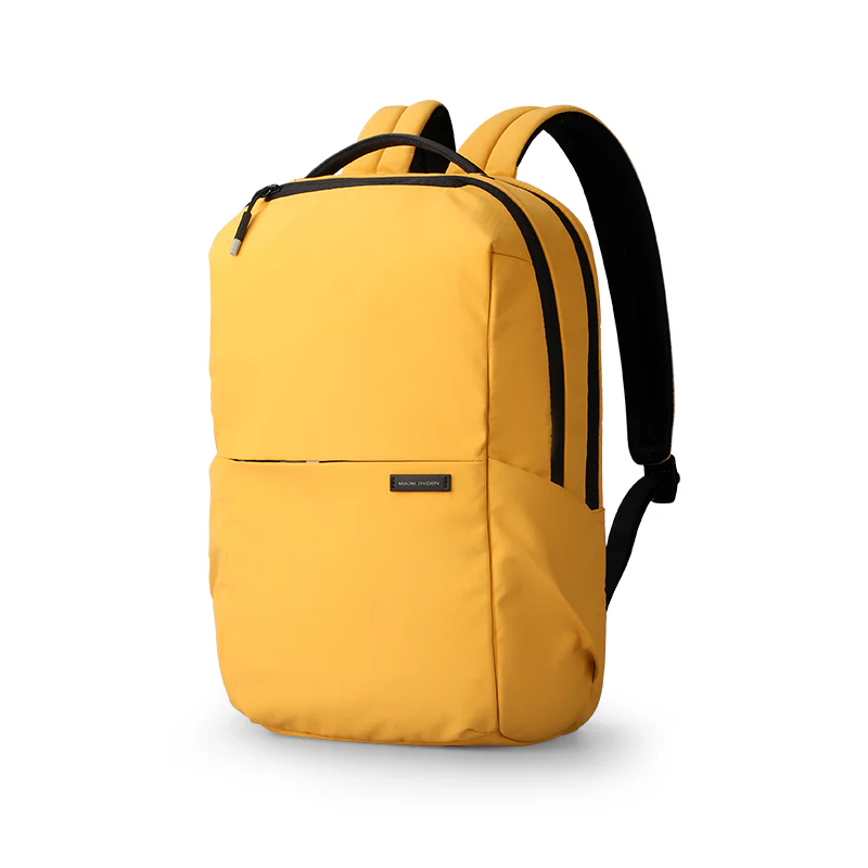 Summer Mist: Beat the Heat - Cool and Ultra-light Backpack for Every Adventure - Image 2