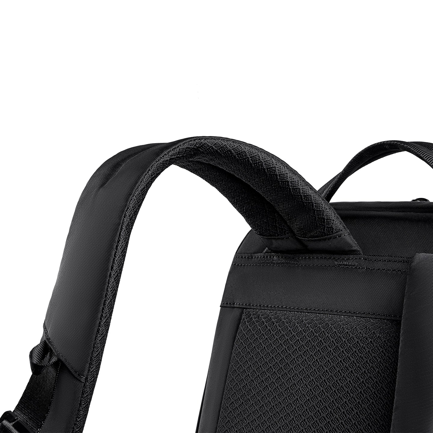 Vanguard: Splash-Proof Backpack with USB Port for Commuters - Image 6