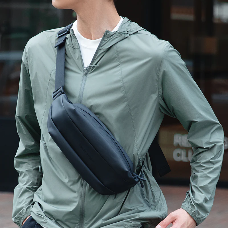 EasyGlide: The Crossbody Bag for Lightweight Travel - Image 10