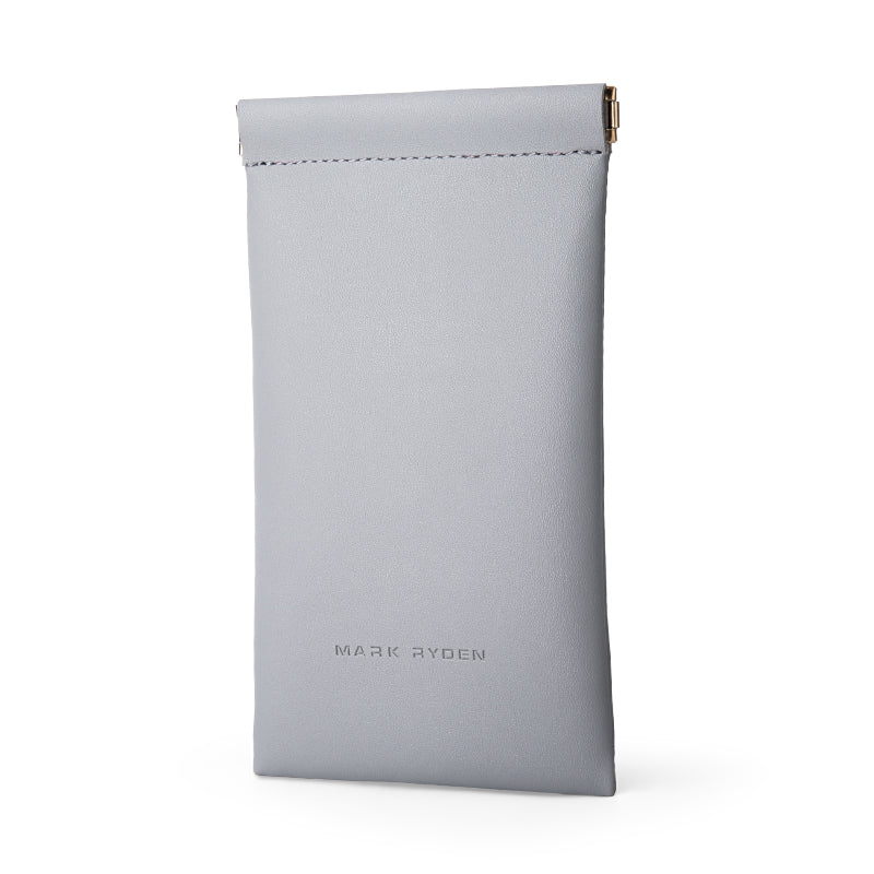 Sunglasses Pouch: Easily Carry Your Eyeglasses or Data Cable - Image 3